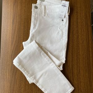 Abercrombie jeans size 2r NWT